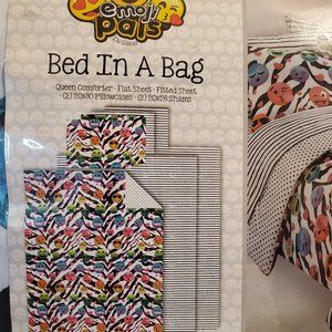 Emoji Pals Bed in a Bag - Queen Size Bedding